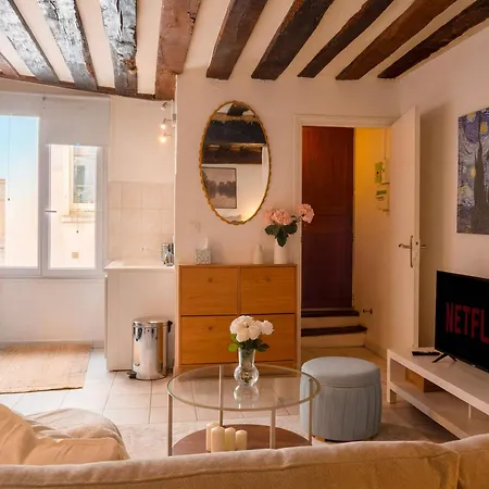 Cozy By Notre-dame Latin Quarter Apartamento París